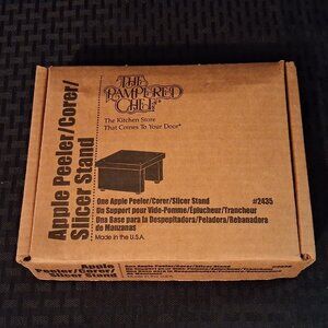 The Pampered Chef Apple Peeler Corer Slicer Stand #2435 New In Box